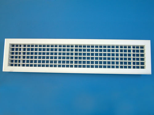 ϵ10